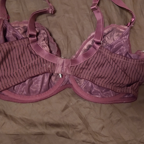 Bra - Picture 2 of 2